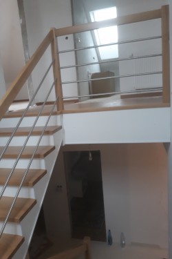 schody472.jpg